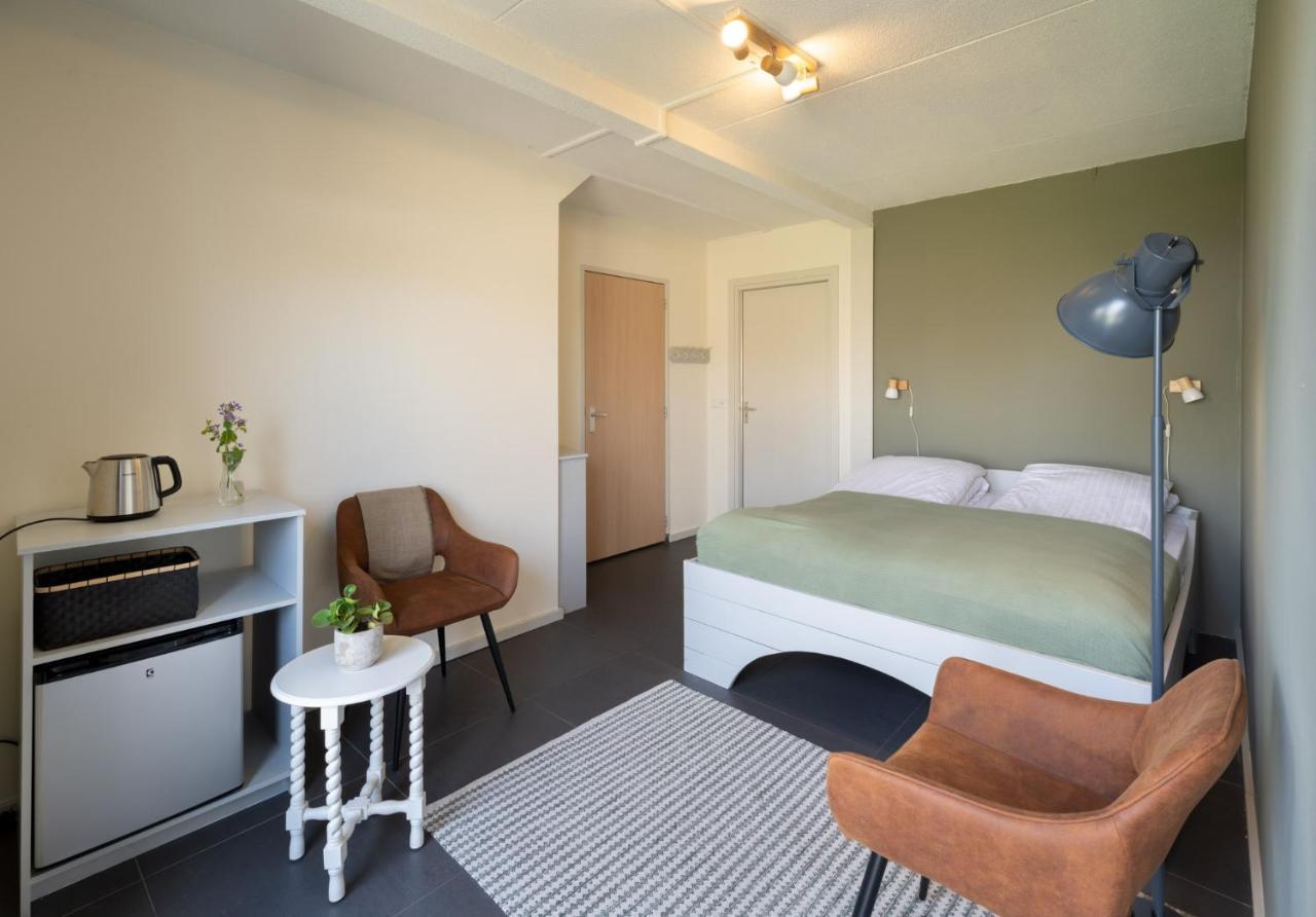 Rufus Aan Het Water Bed and Breakfast Boornzwaag over de Wielen Εξωτερικό φωτογραφία